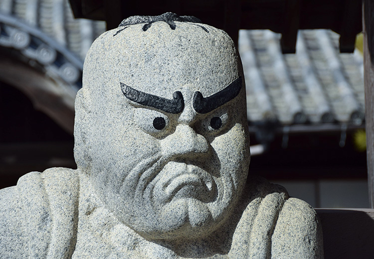 仁王像(西方寺)